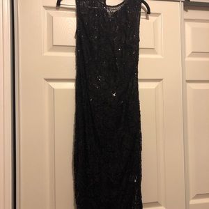 Vannae Vogue lace dress